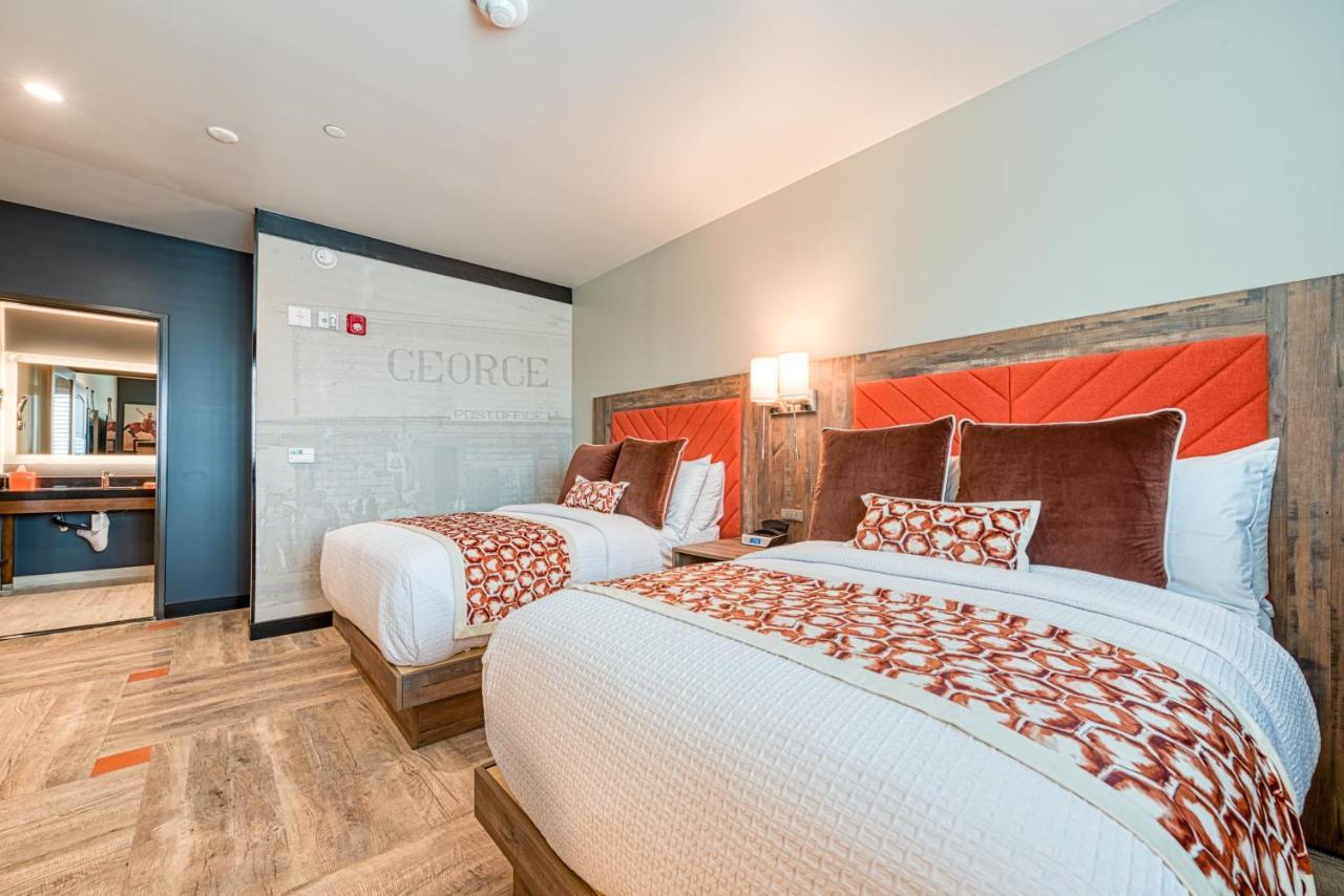 Hotel Lexen Newhall & Santa Clarita - Near Six Flags Magic Mountain エクステリア 写真
